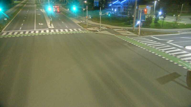 Traffic camera image at 2025-09-08 05:46:03