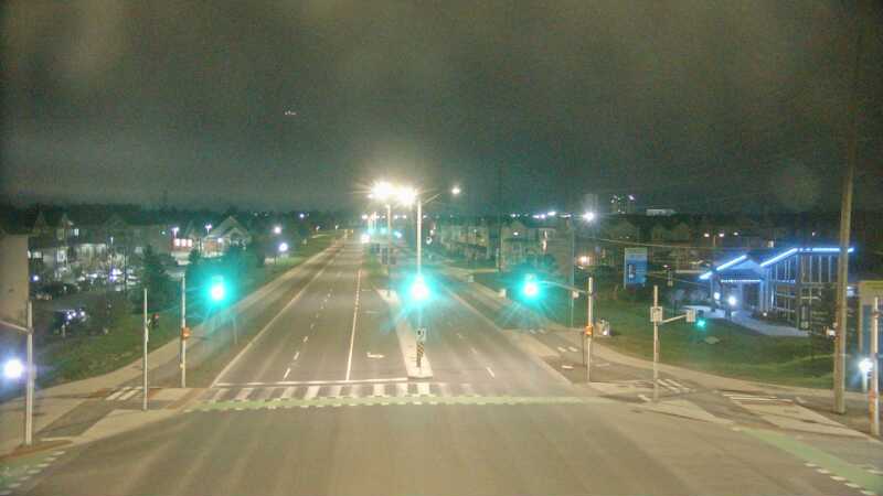 Traffic camera image at 2025-05-09 05:36:25