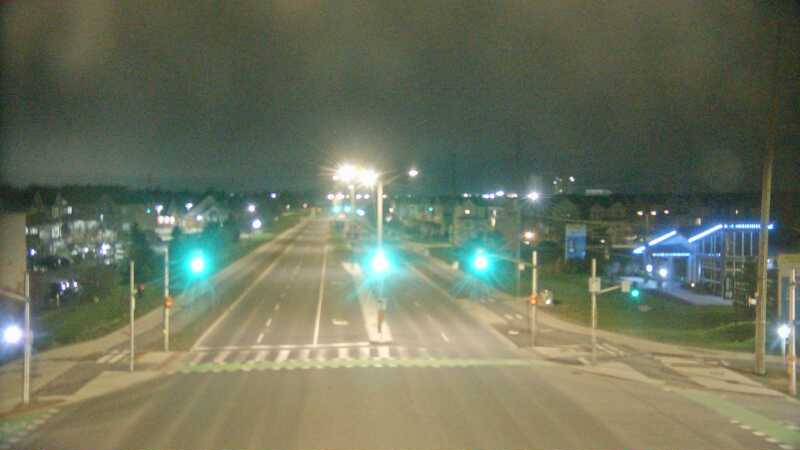 Traffic camera image at 2025-05-09 05:45:52