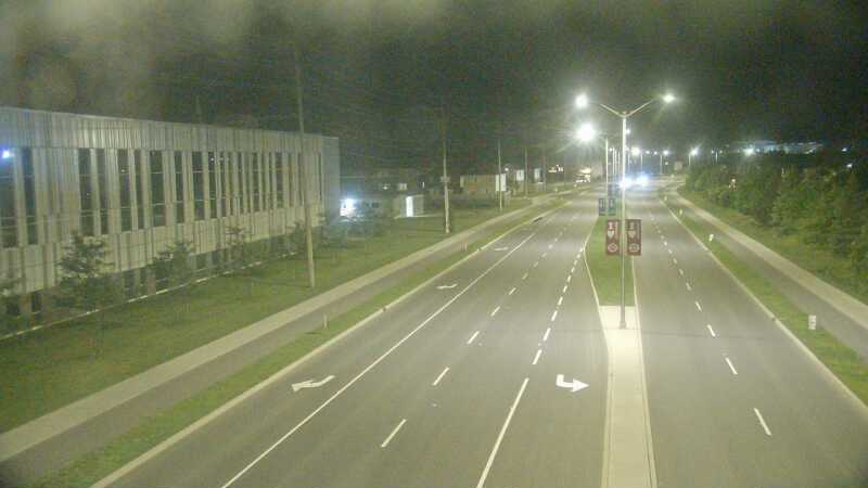 Traffic camera image at 2025-07-02 04:01:01