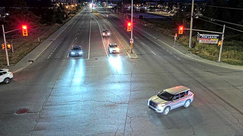 Traffic camera image at 2025-08-25 00:31:09