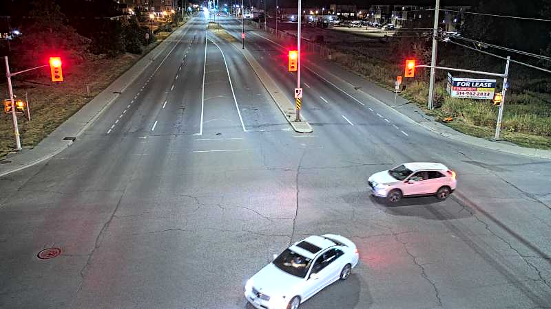 Traffic camera image at 2025-08-25 03:21:00