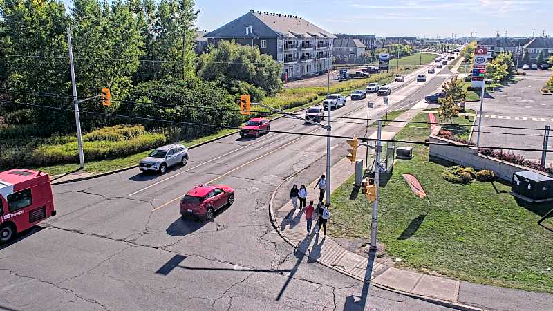 Traffic camera image at 2025-09-15 20:11:09