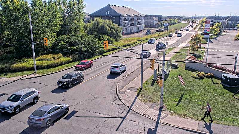 Traffic camera image at 2025-09-15 20:16:15