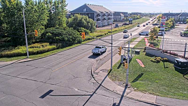 Traffic camera image at 2025-09-15 20:31:17