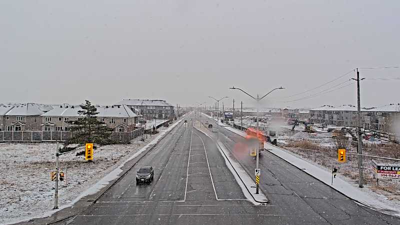 Traffic camera image at 2025-03-25 11:45:49