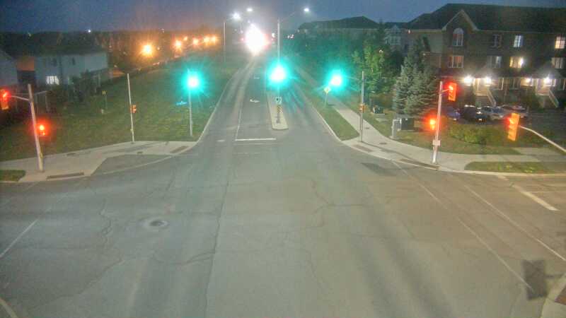 Traffic camera image at 2025-08-04 01:05:59