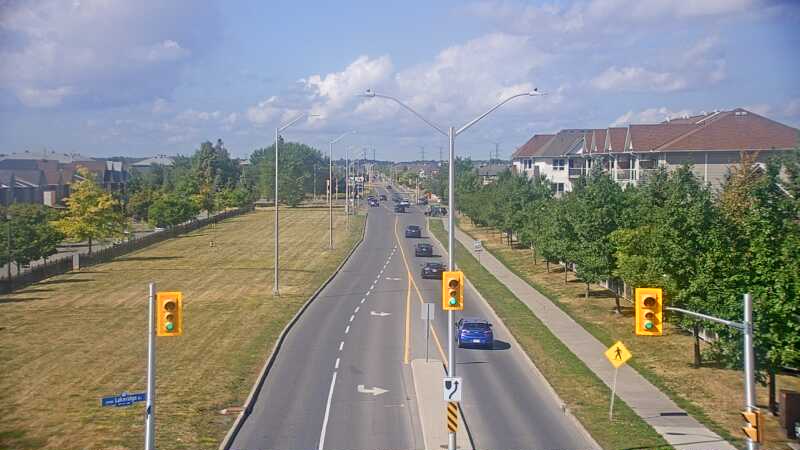 Traffic camera image at 2025-08-24 14:26:10
