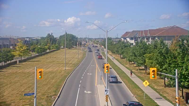 Traffic camera image at 2025-08-24 15:01:12