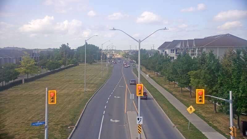 Traffic camera image at 2025-08-24 15:11:06