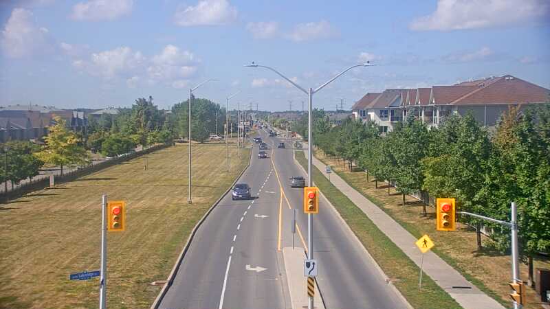 Traffic camera image at 2025-08-24 15:21:12