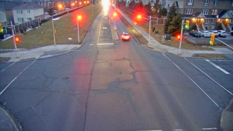 Traffic camera image at 2025-03-25 10:45:53