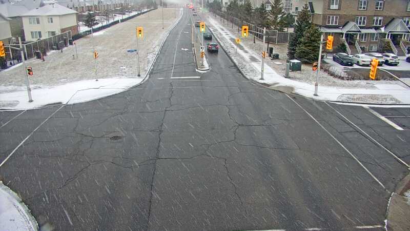 Traffic camera image at 2025-03-25 11:40:57