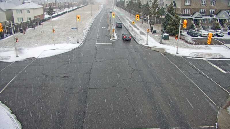 Traffic camera image at 2025-03-25 11:45:49