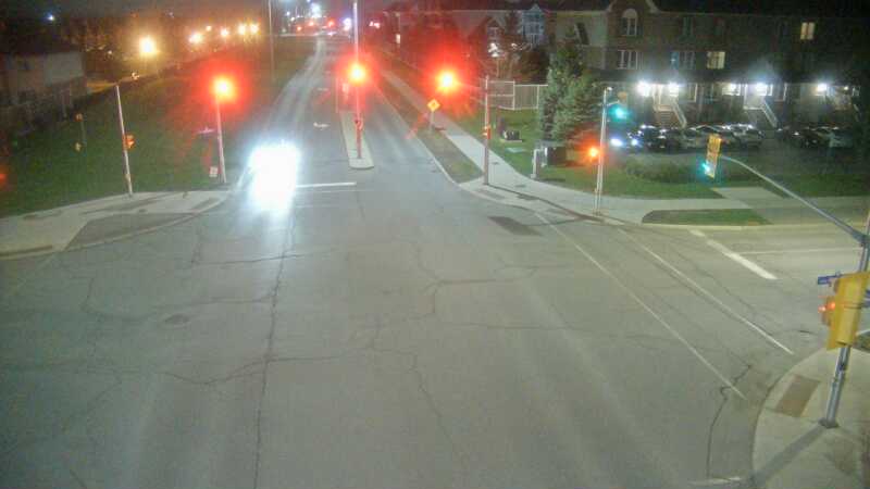 Traffic camera image at 2025-05-09 07:10:44