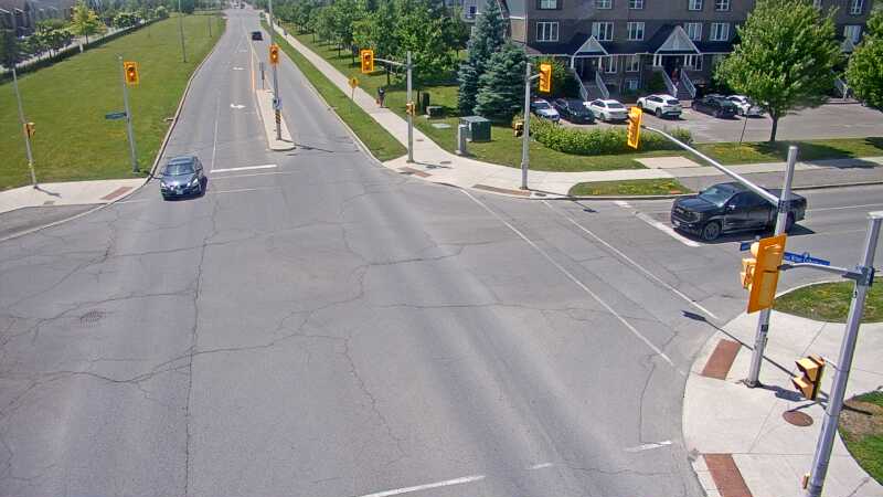 Traffic camera image at 2025-06-30 17:56:15