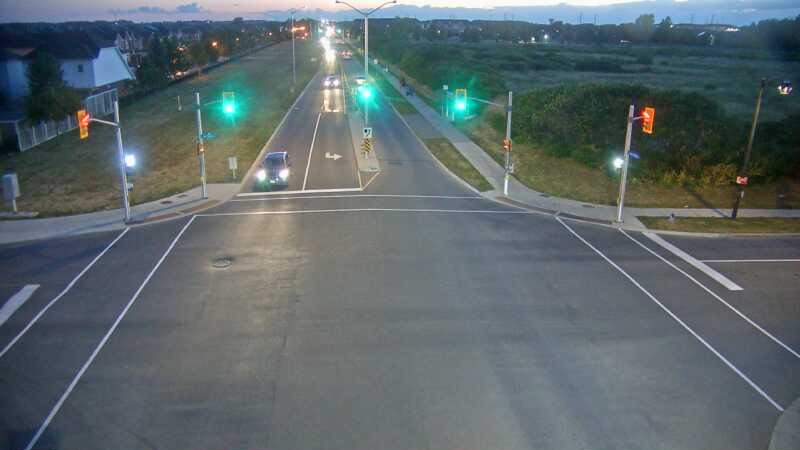 Traffic camera image at 2025-08-25 00:21:00