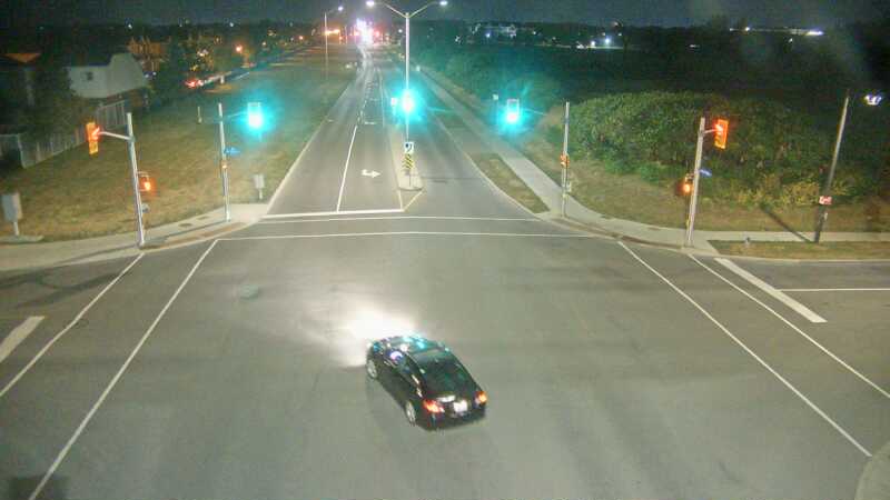 Traffic camera image at 2025-08-25 03:01:04