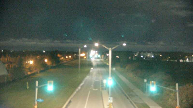 Traffic camera image at 2024-10-16 07:06:22