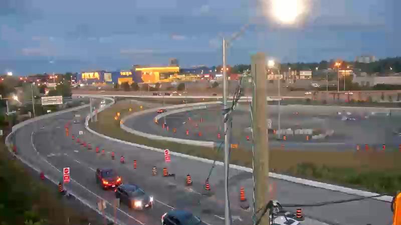 Traffic camera image at 2025-08-25 00:11:08
