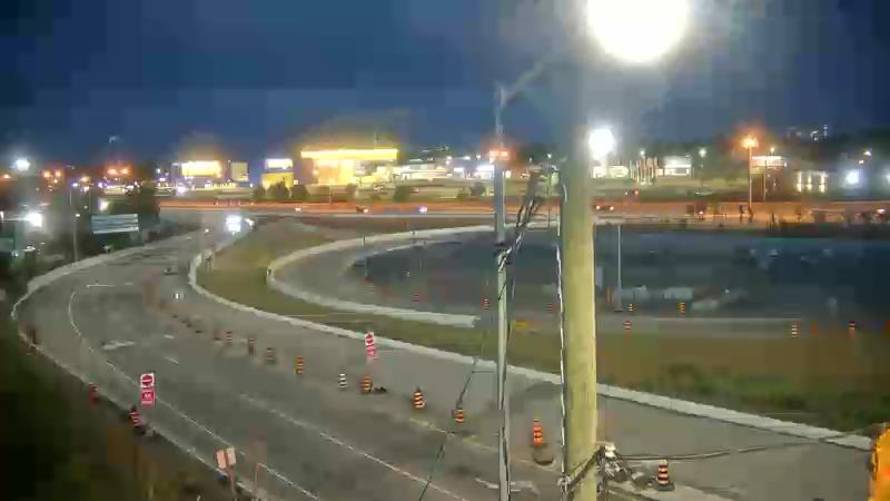 Traffic camera image at 2025-08-25 00:31:10