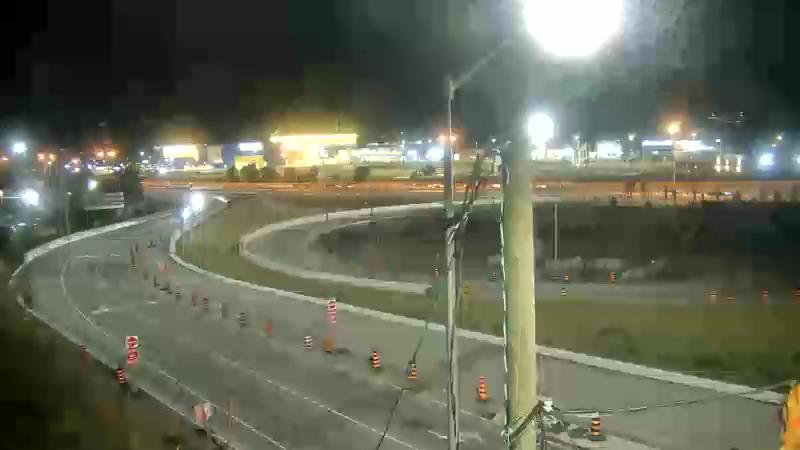 Traffic camera image at 2025-08-25 02:41:03