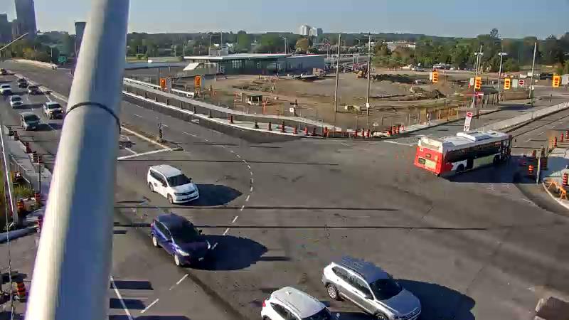 Traffic camera image at 2025-09-18 12:46:23