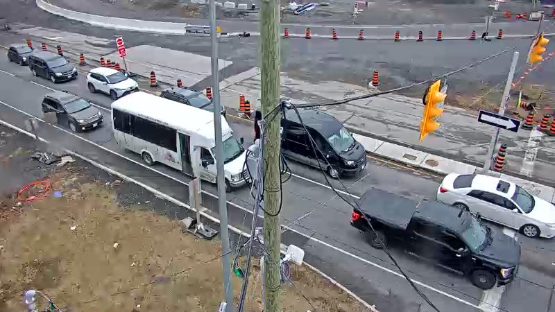 Traffic camera image at 2025-03-25 13:25:53
