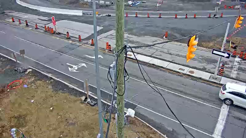 Traffic camera image at 2025-03-25 13:46:01