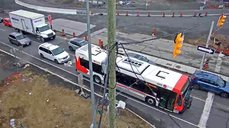 Traffic camera image at 2025-03-25 13:50:53