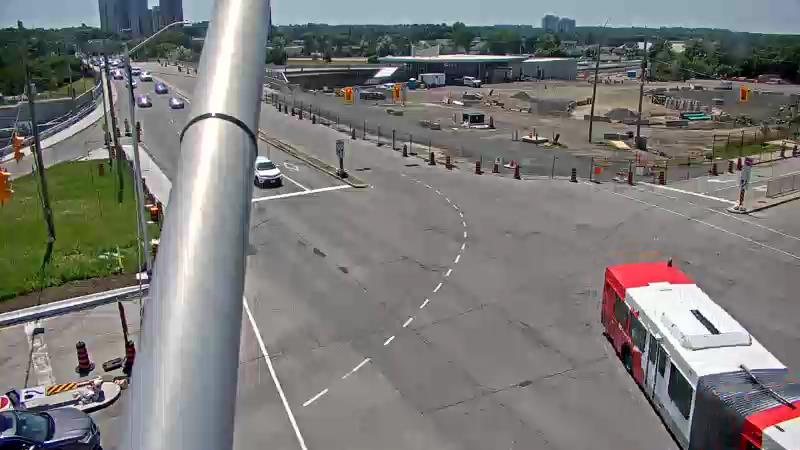 Traffic camera image at 2025-06-30 16:41:07