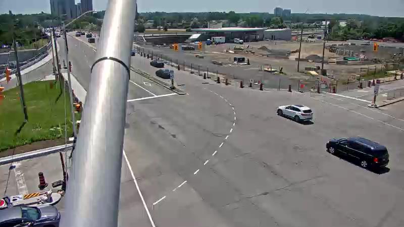 Traffic camera image at 2025-06-30 16:56:04