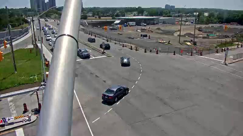 Traffic camera image at 2025-06-30 17:31:23