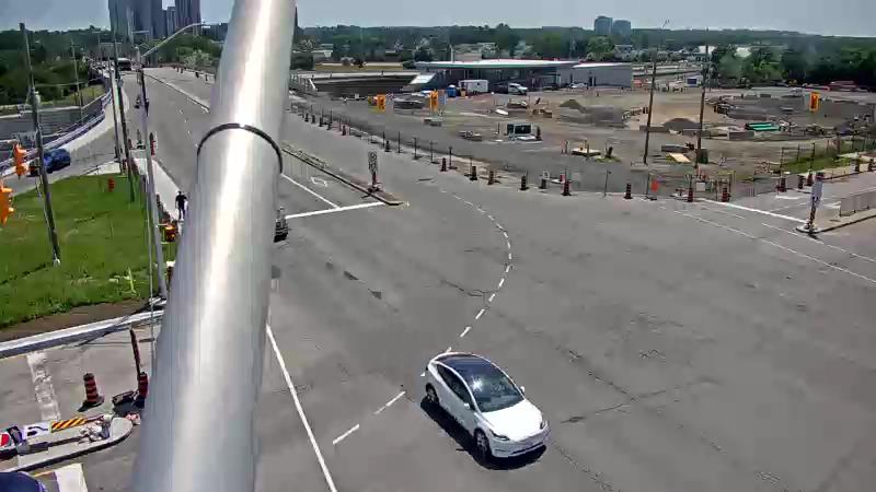 Traffic camera image at 2025-06-30 17:56:15
