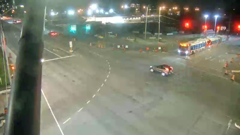 Traffic camera image at 2025-07-06 01:56:06