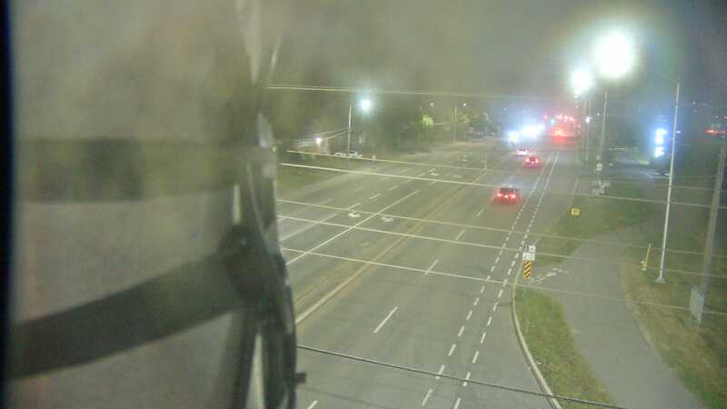 Traffic camera image at 2025-08-04 01:30:05