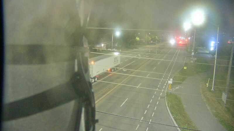 Traffic camera image at 2025-08-04 01:50:05