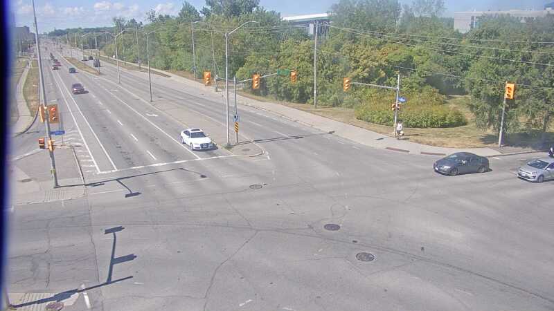 Traffic camera image at 2025-08-24 15:45:09