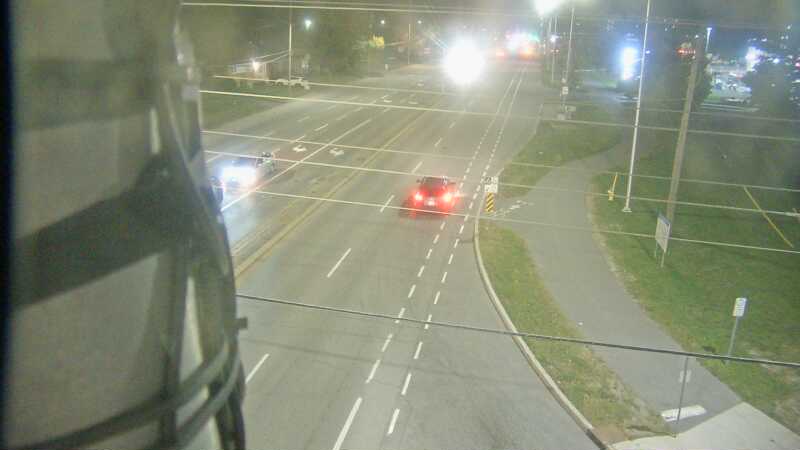 Traffic camera image at 2025-09-14 00:40:05