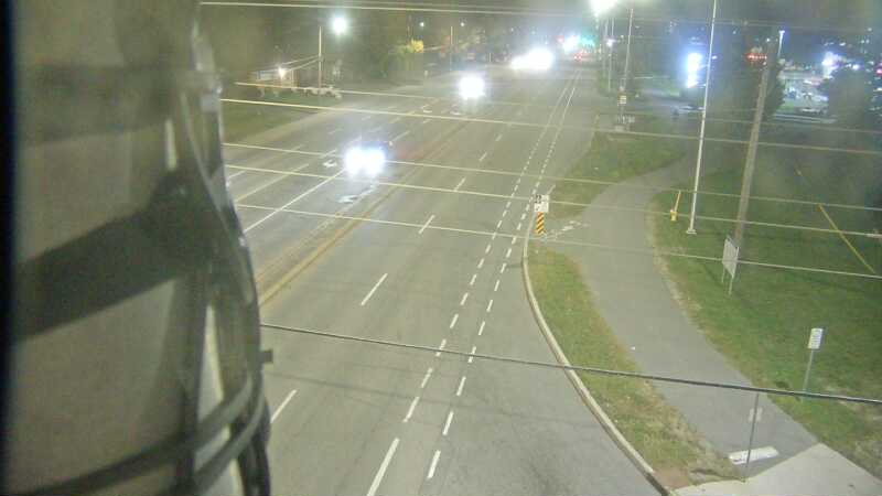 Traffic camera image at 2025-09-14 01:45:05