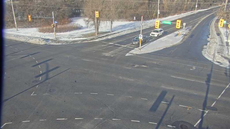 Traffic camera image at 2024-12-21 15:05:06