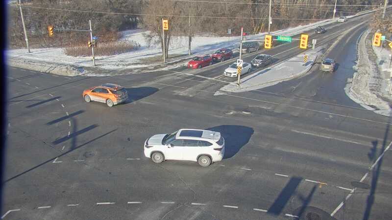 Traffic camera image at 2024-12-21 15:25:24