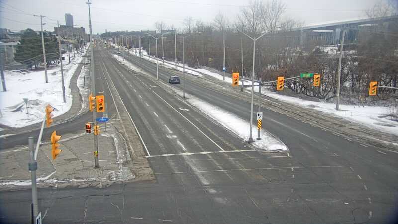 Traffic camera image at 2025-03-09 14:00:19