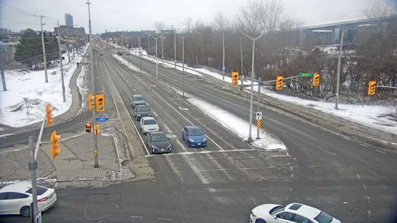 Traffic camera image at 2025-03-09 14:30:05