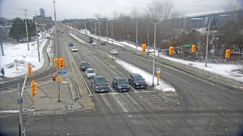 Traffic camera image at 2025-03-09 14:40:05