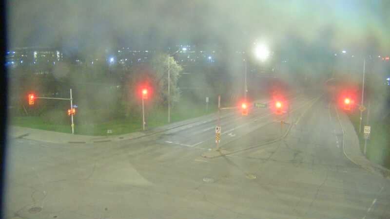 Traffic camera image at 2025-05-09 05:25:05