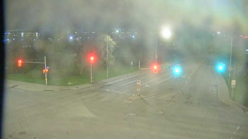Traffic camera image at 2025-05-09 05:35:50