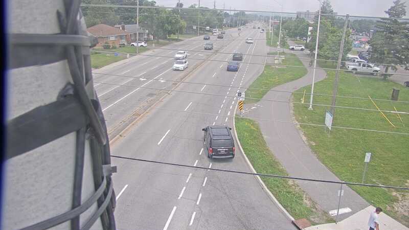 Traffic camera image at 2025-07-14 18:05:05