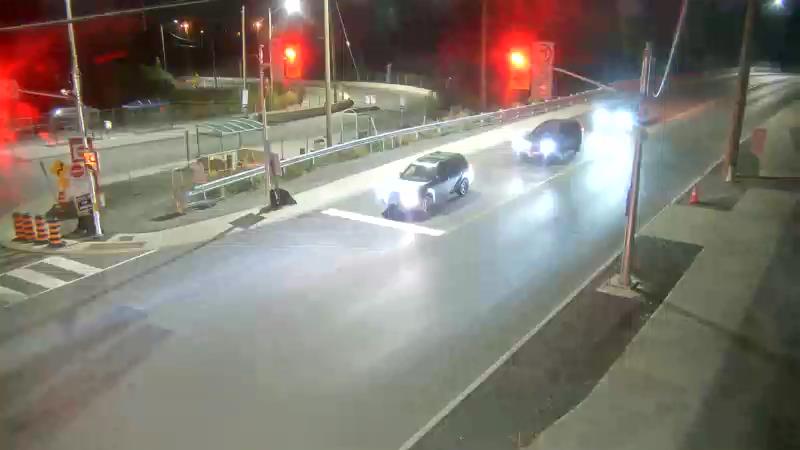 Traffic camera image at 2025-09-18 04:01:13