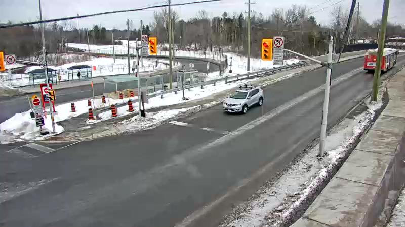 Traffic camera image at 2025-03-09 13:41:17